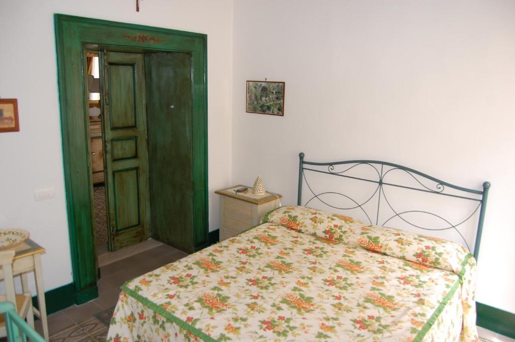 Casa Camilla Bed & Breakfast Масафра Стая снимка